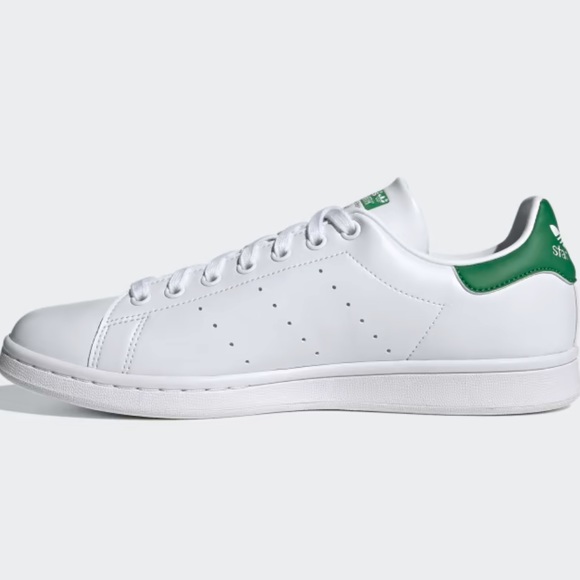 Adidas Stan Smith Shoes - Picture 4 of 15
